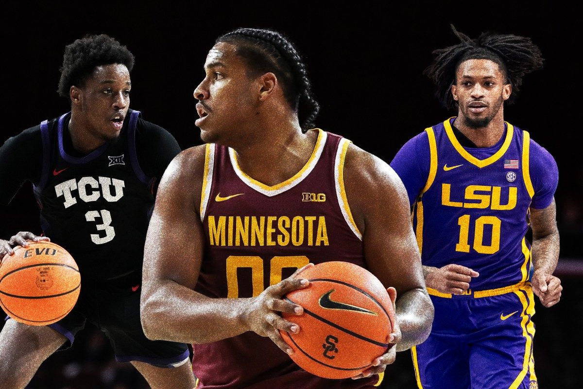 Coastal Carolina Chanticleers at Saint Joseph's Hawks Mens Basketball