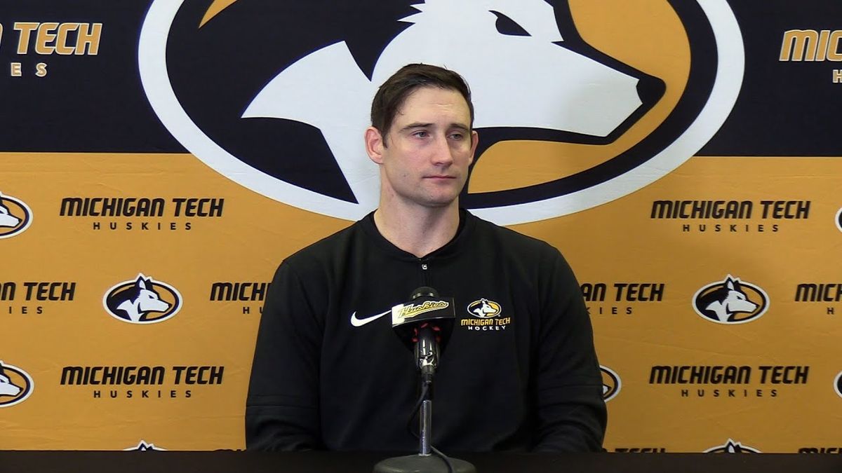 Michigan Tech Huskies at Bemidji State Beavers Mens Hockey at The Sanford Center