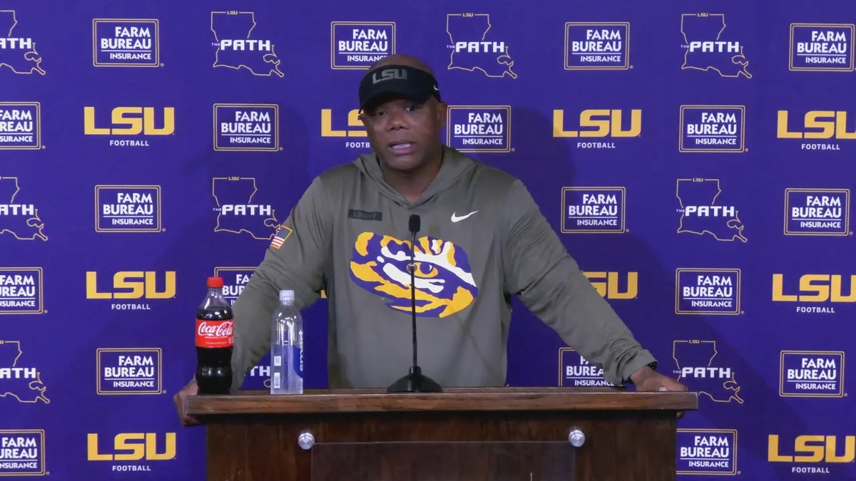 LSU Tigers at Mississippi State Bulldogs Baseball at Dudy Noble Field