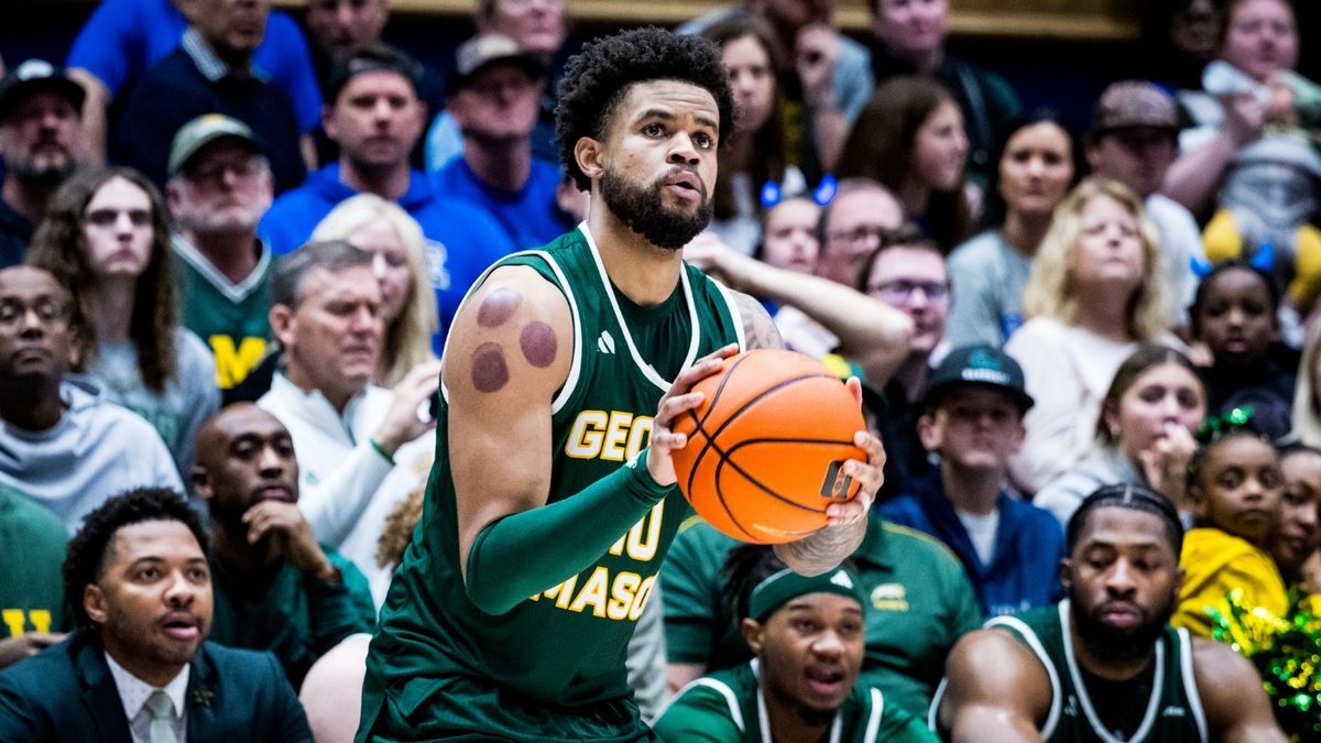 James Madison Dukes at George Mason Patriots Basketball at EagleBank Arena