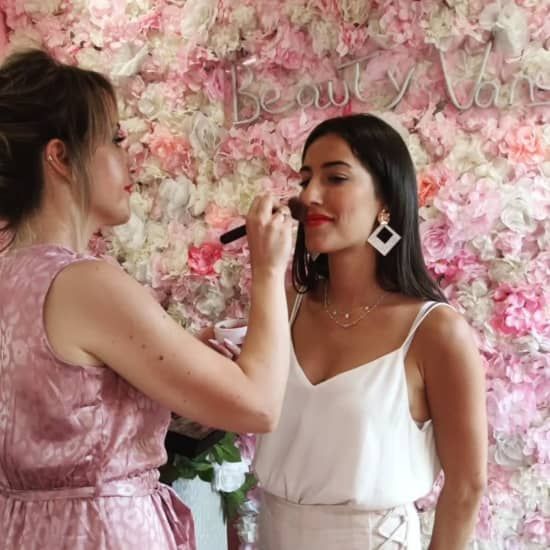 Beauty Party: maquillaje y peluquer\u00eda