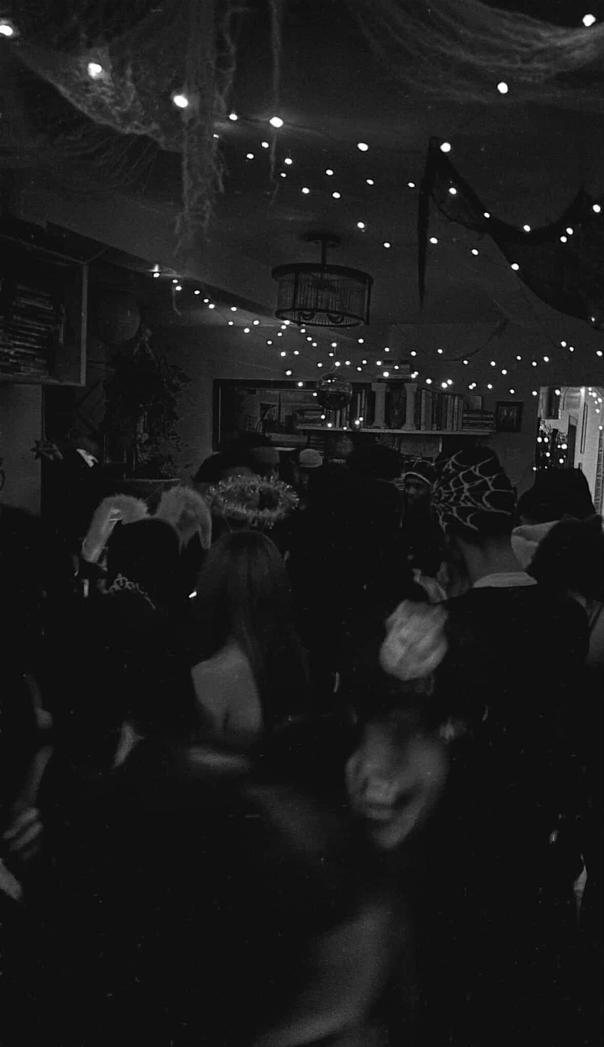 Black Out Party - 4EVER FRIDAYS