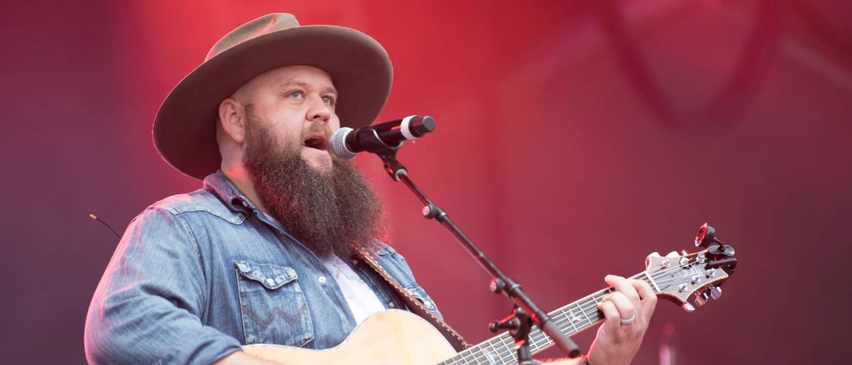 Parking Larry Fleet (18+)