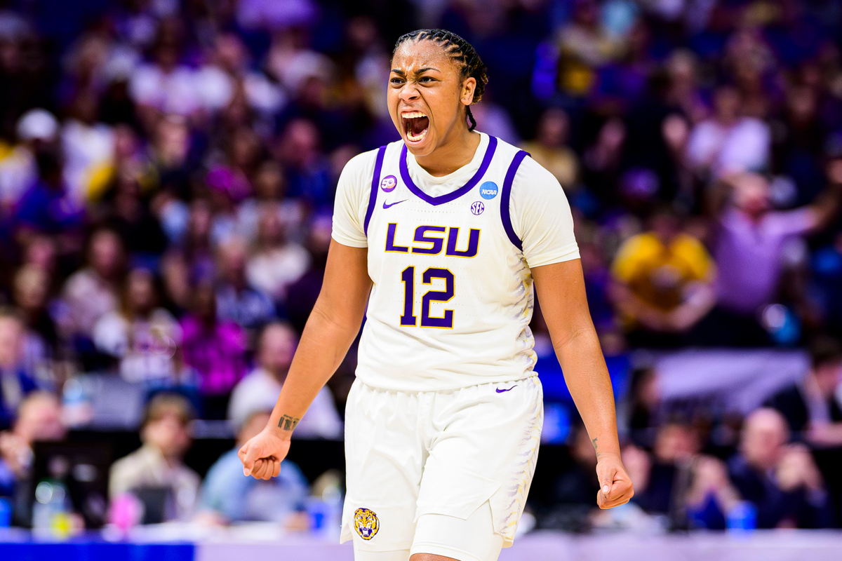 Parking LSU Tigers at New Orleans Privateers Womens Basketball