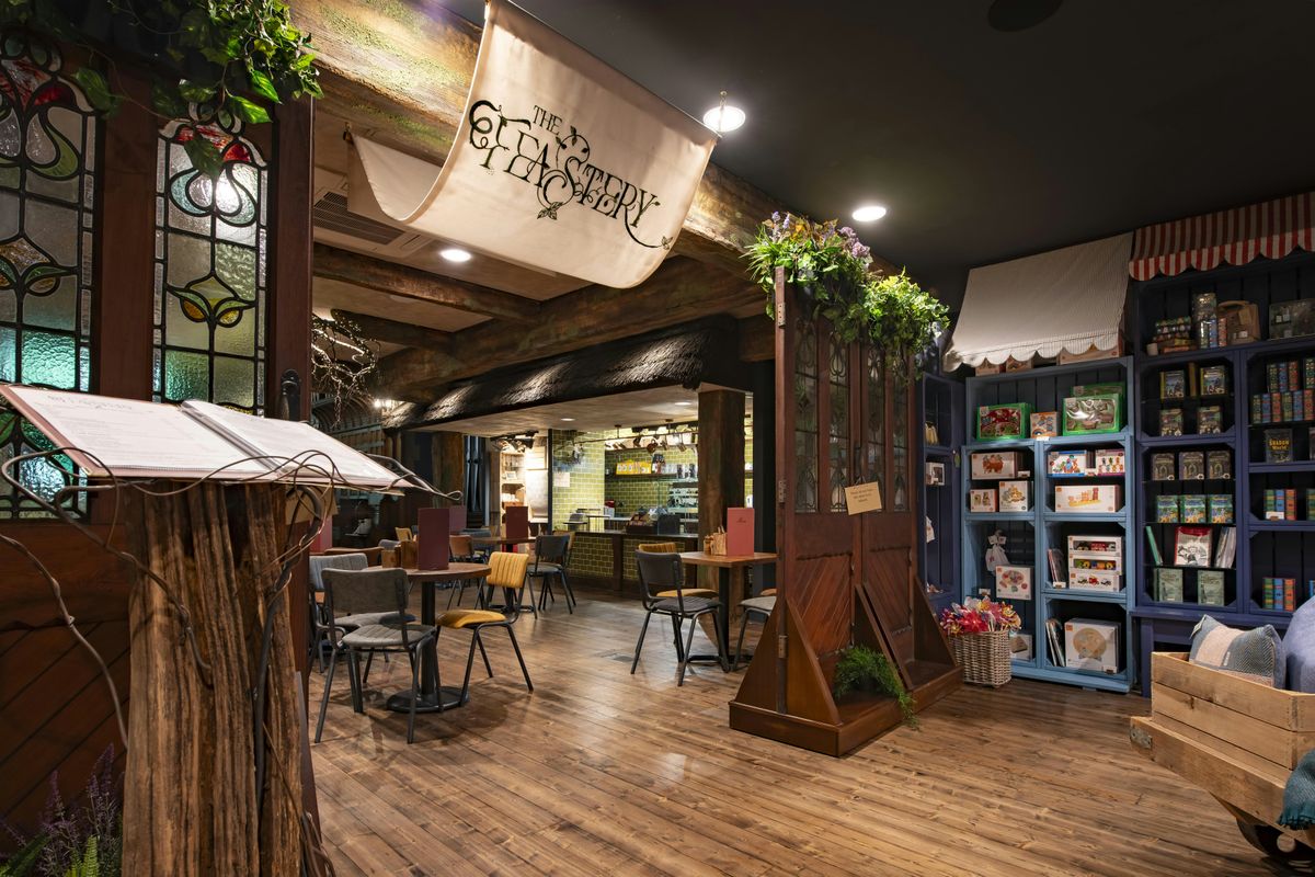 Gingerbread Decorating