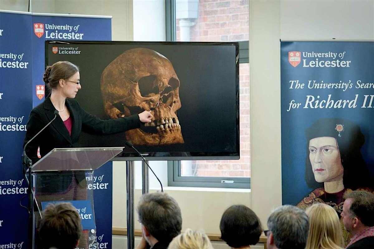 Excavating and analysing the King in the Carpark