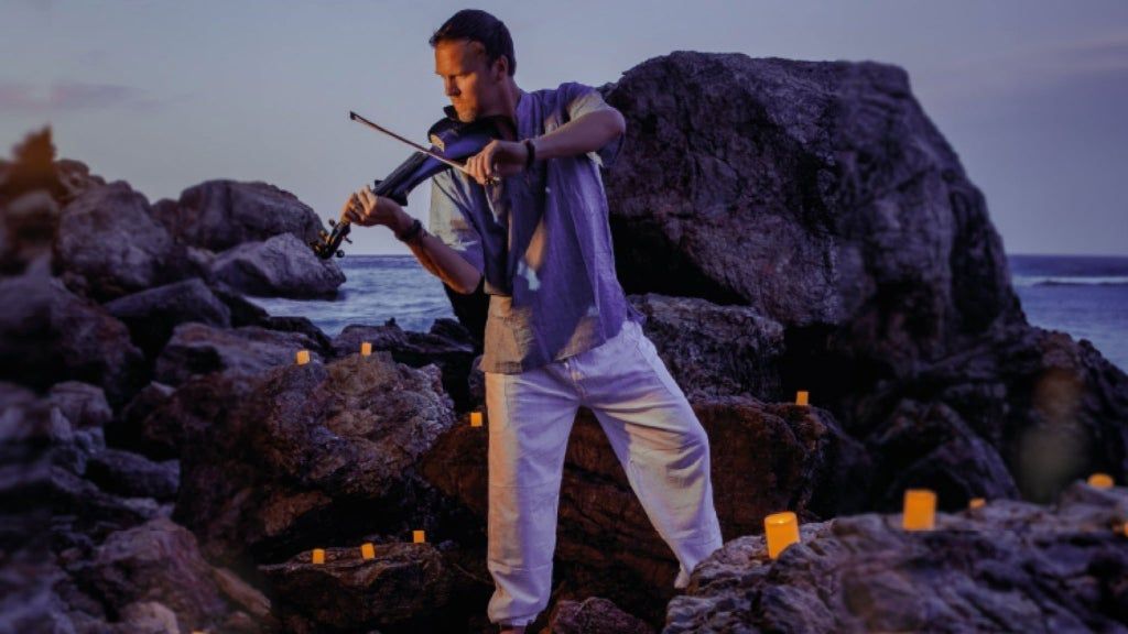 Blue Violin New Year's Eve Candlelight Extravganza