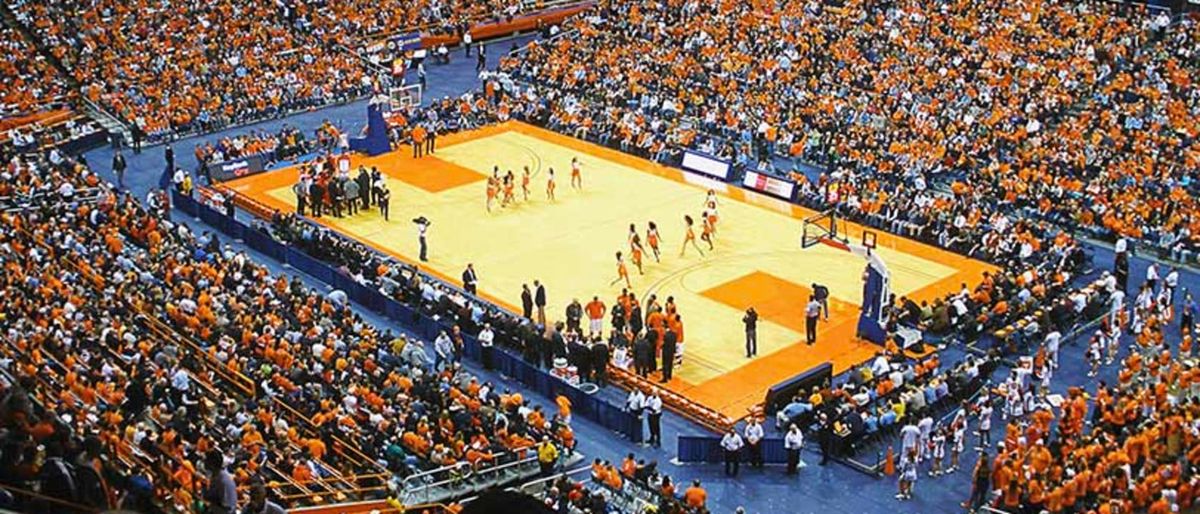 Parking Monmouth Hawks at Syracuse Orange Mens Basketball