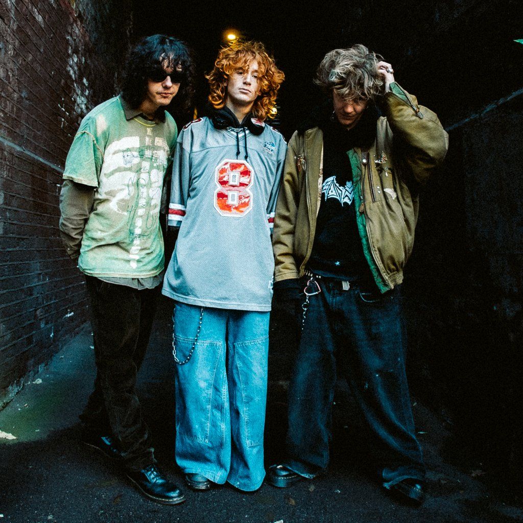 Bones Ate Arfa \/ Vazon \/ Dandelion \/ Stone Prayer Society