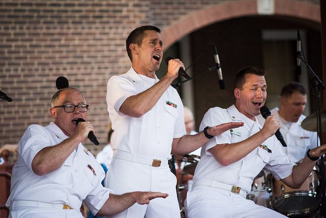 Sunday Funday Concert with the U.S. Navy Band Sea Chanters | Harris