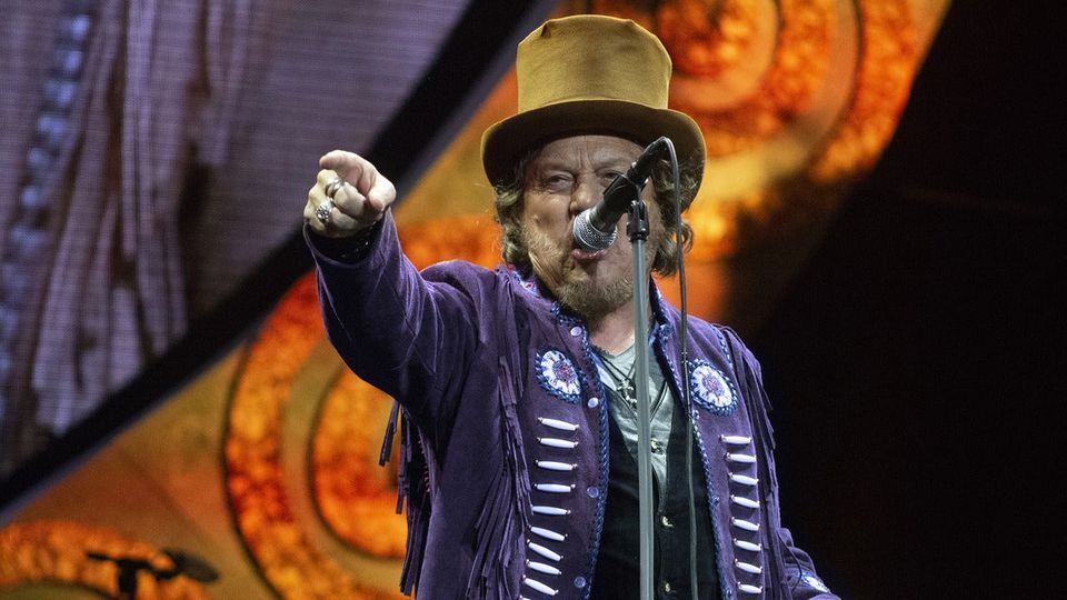 Niagara Falls, ON:  Zucchero