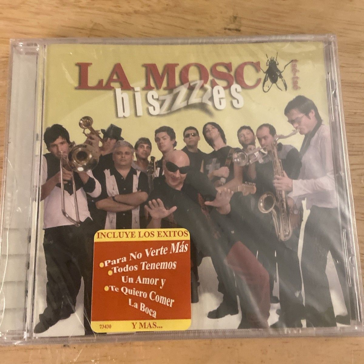 La Mosca Ts\u00e9-Ts\u00e9 at Beanfield Theatre
