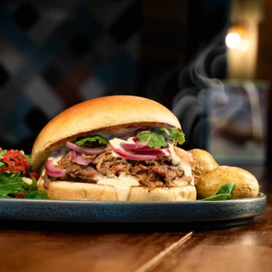 Burger pulled pork + refresco en Mafrens