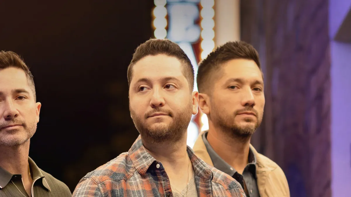 Boyce Avenue in Ferndale