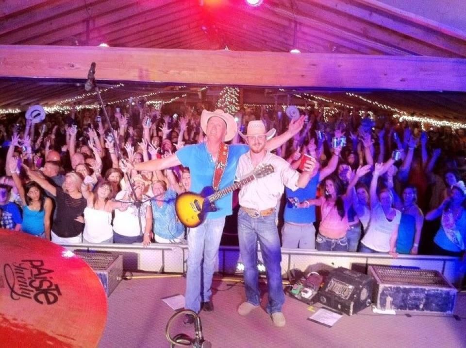 The Great Divide live at House Pasture
