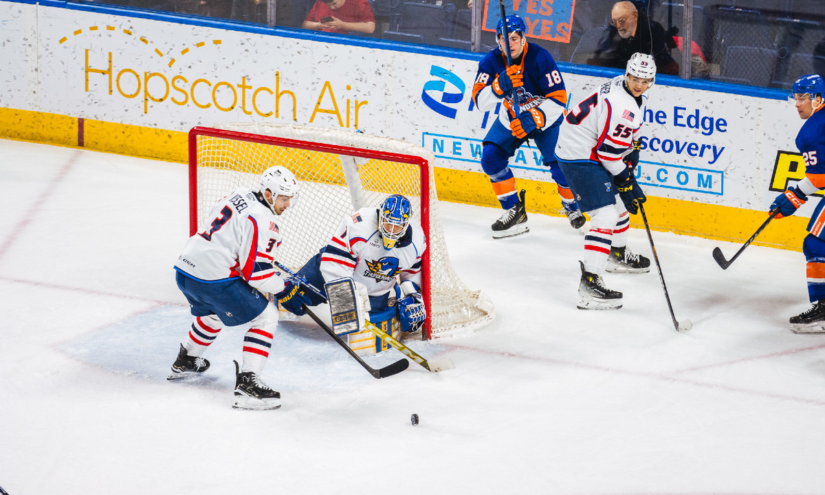 Bridgeport Islanders at Springfield Thunderbirds