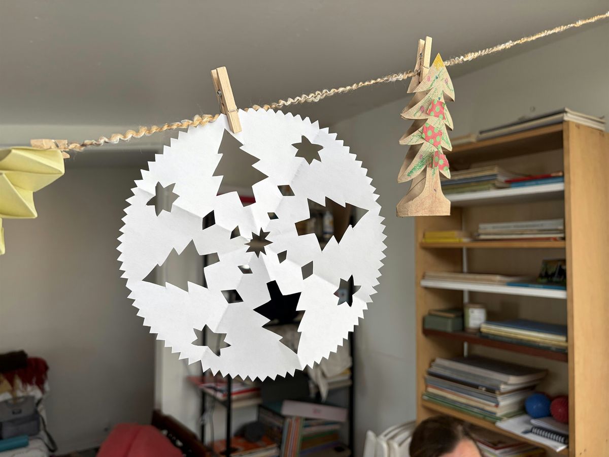 Holiday Craft Pop-up