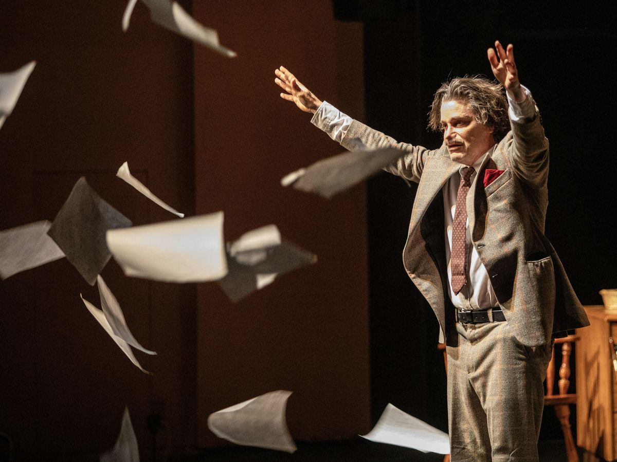 EINSTEIN! ~The Longest Running Solo Show in Los Angeles