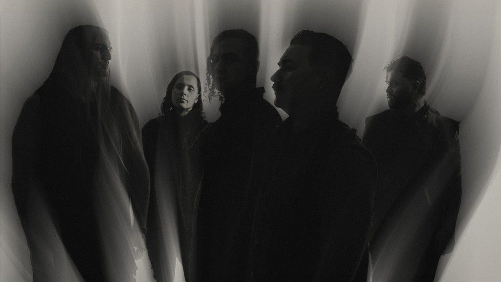 Lorna Shore