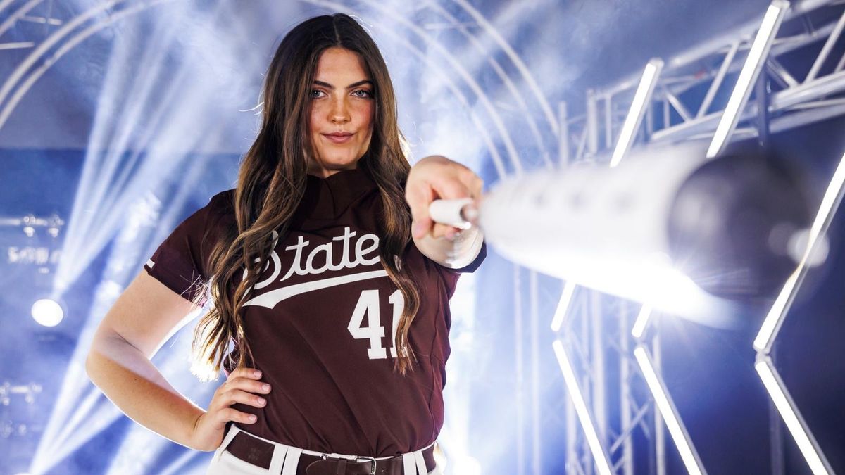 Parking Auburn Tigers at Middle Tennessee Blue Raiders Womens Basketball