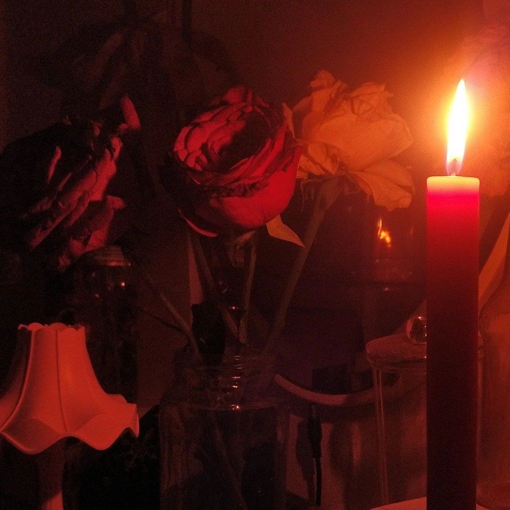 October: "Skinty fia" Romantic Renaissance Photoshoot