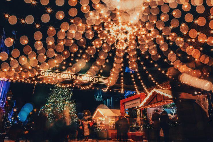 Toronto 2022 Christmas Pictures Toronto Christmas Market | Online | November 18, 2022