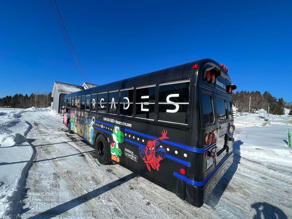 BUS ARCADES au Salon de lHabitation et du Plein air (RDL) at Centre ...