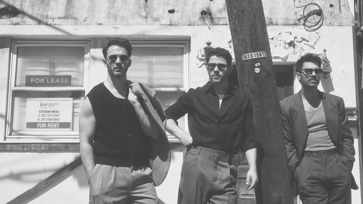 Jonas Brothers, Jesse McCartney, Franklin Jonas, Deleasa in Manchester