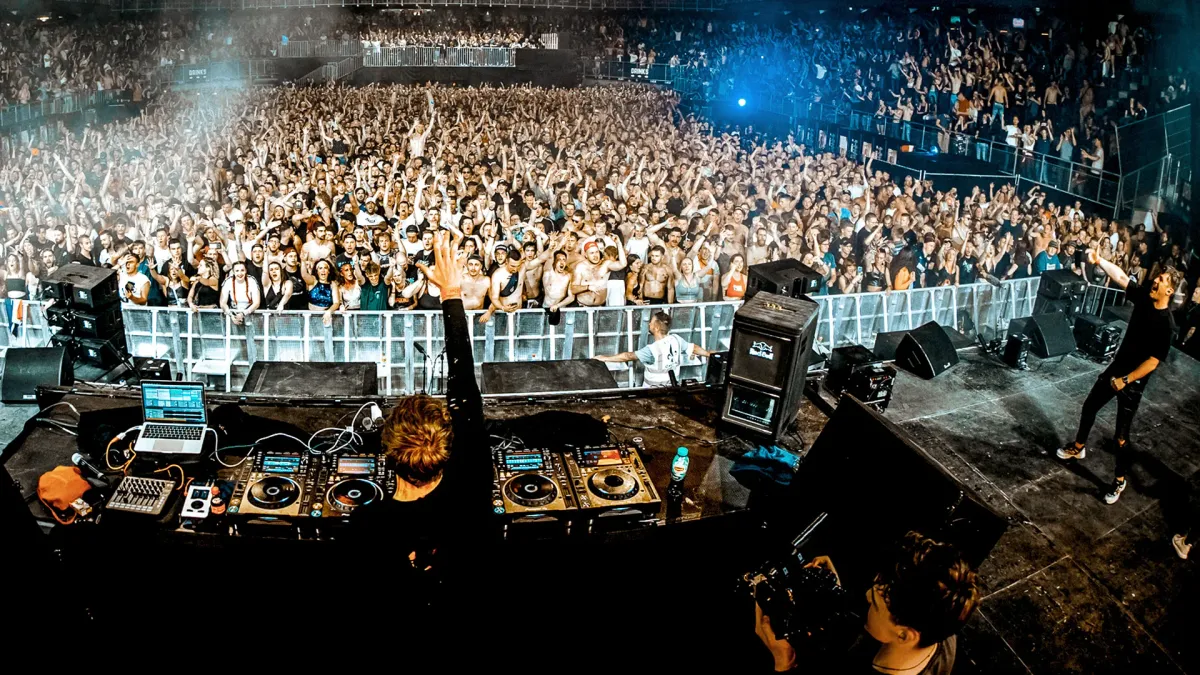 Vertile, Remzcore, M'Dezoen, Radium, Lekkerfaces in Gurgaon