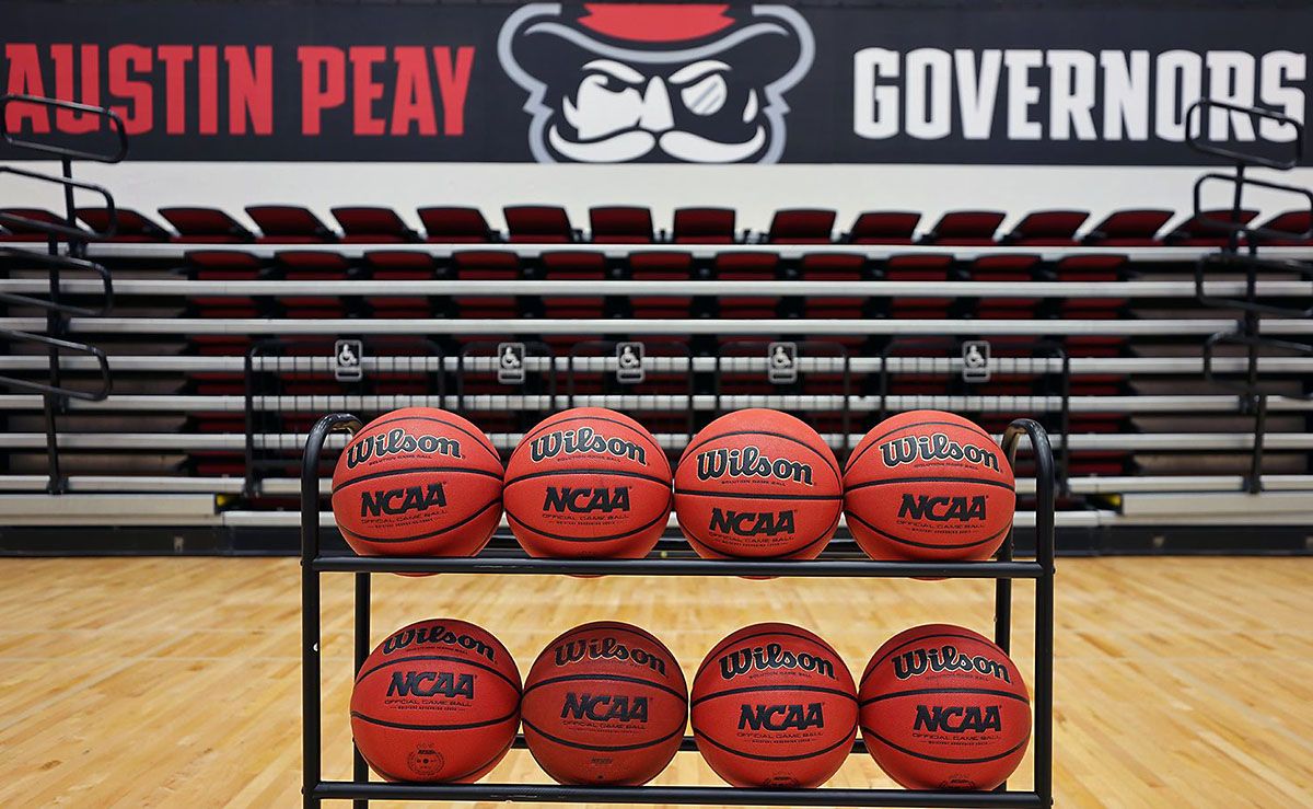 Austin Peay Governors Mens\/Womens Basketball at F&M Bank Arena