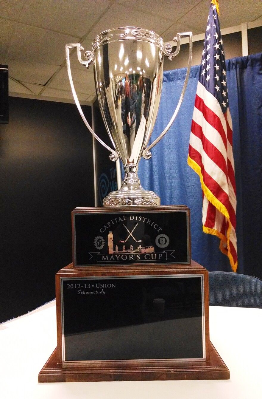 Capital District Mayors Cup: Union vs RPI Womens Hockey at MVP Arena