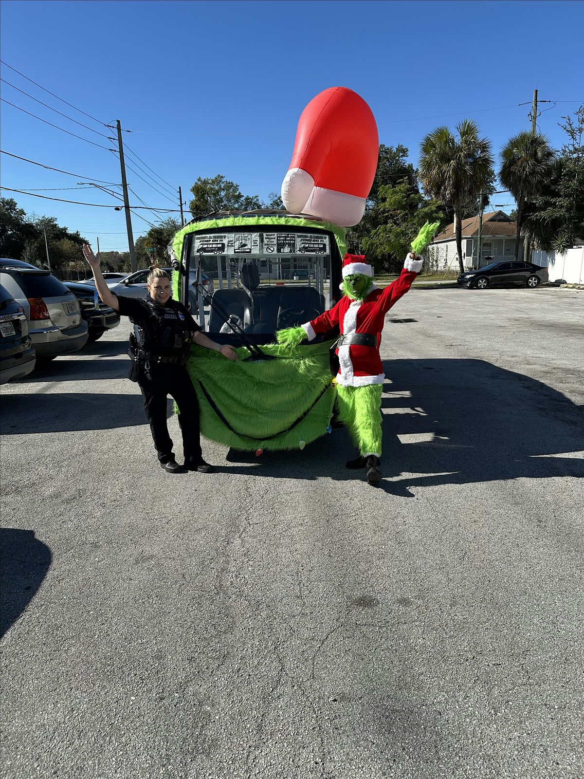 A GRINCH Christmas Carol \u201cKart Karaoke \u201c