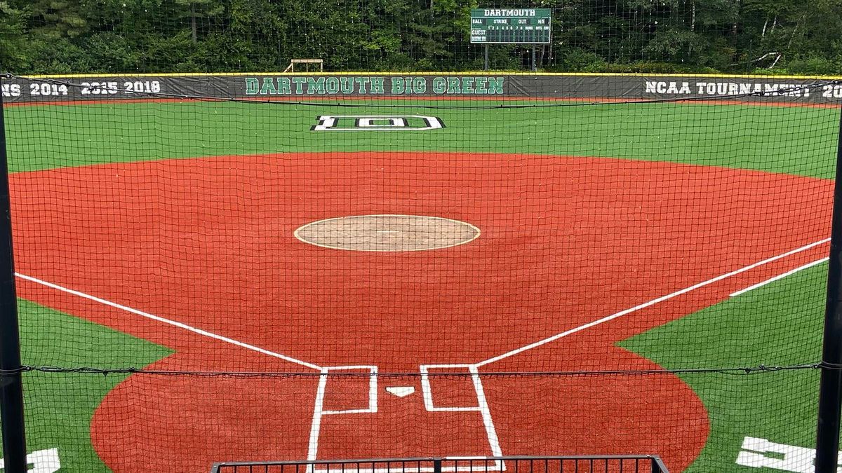 Parking Dartmouth Big Green at Harvard Crimson Mens Basketball