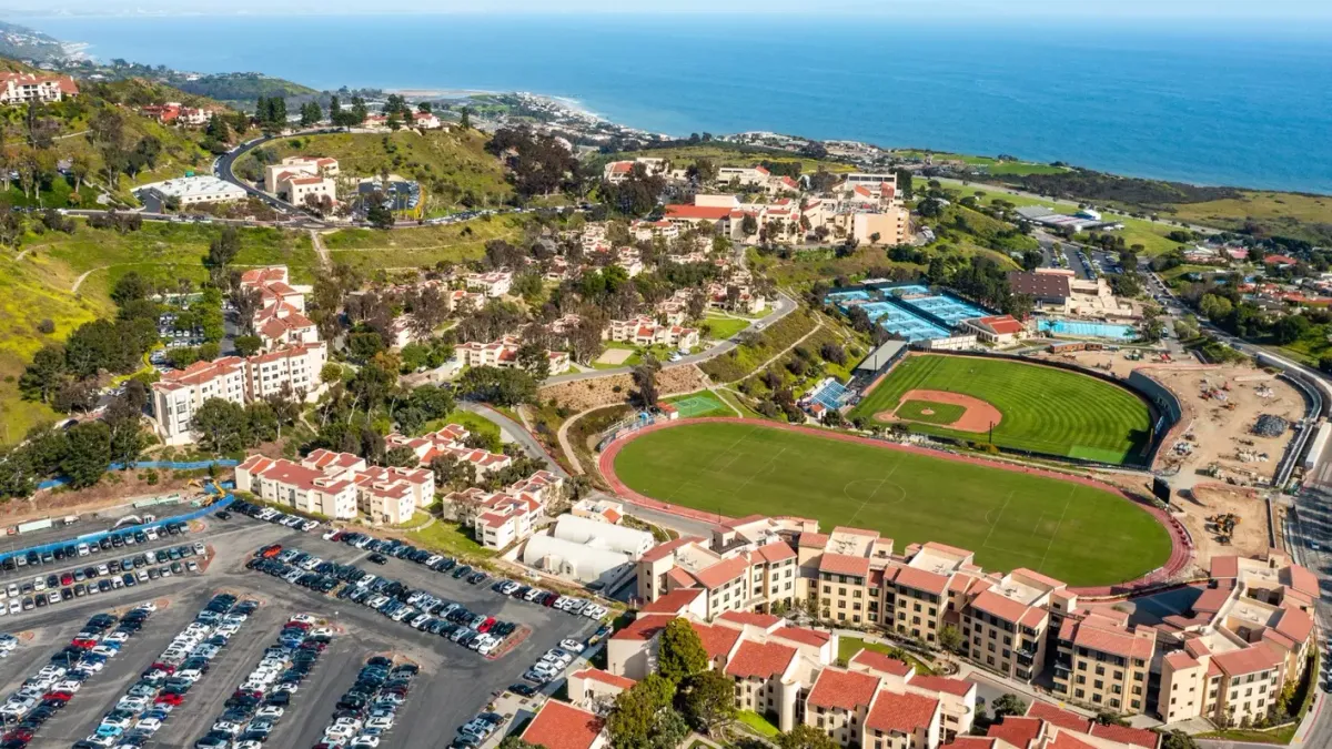 Parking Stephen F. Austin Lumberjacks at Pepperdine Waves Mens Basketball