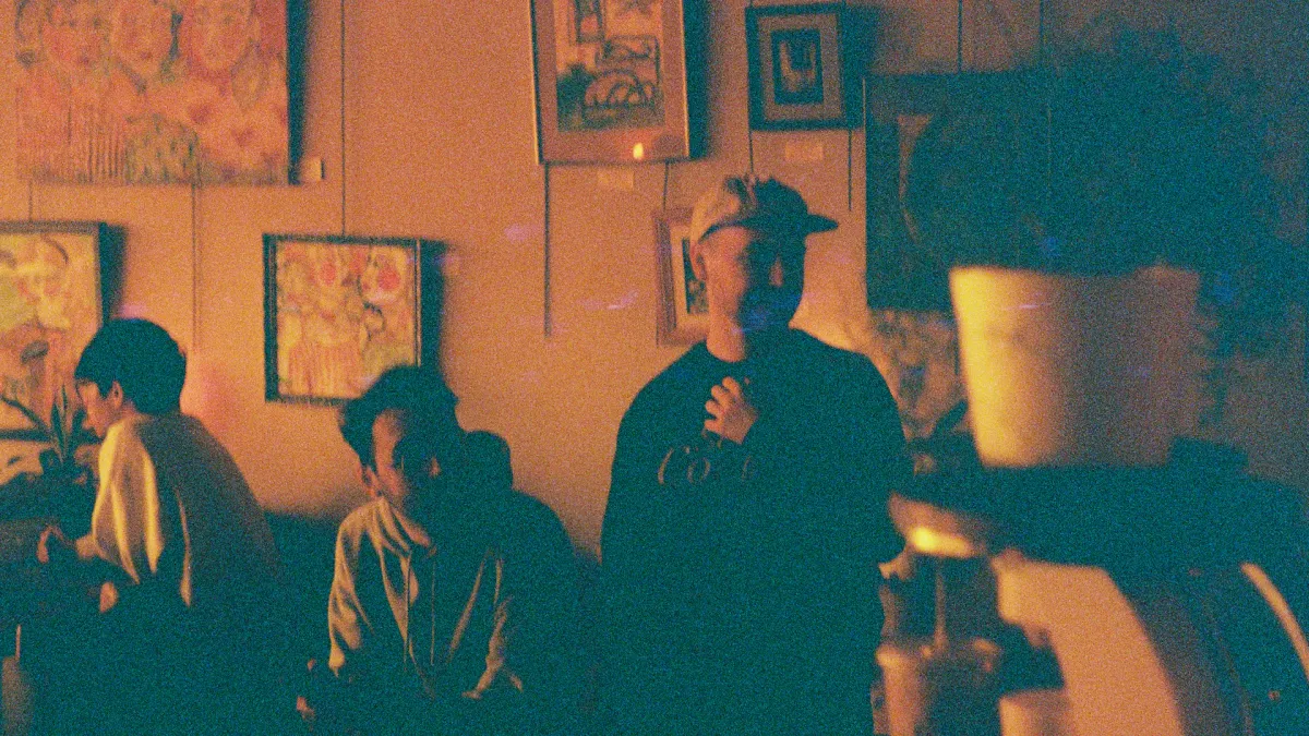 Casey, Mirrortalk in Bristol