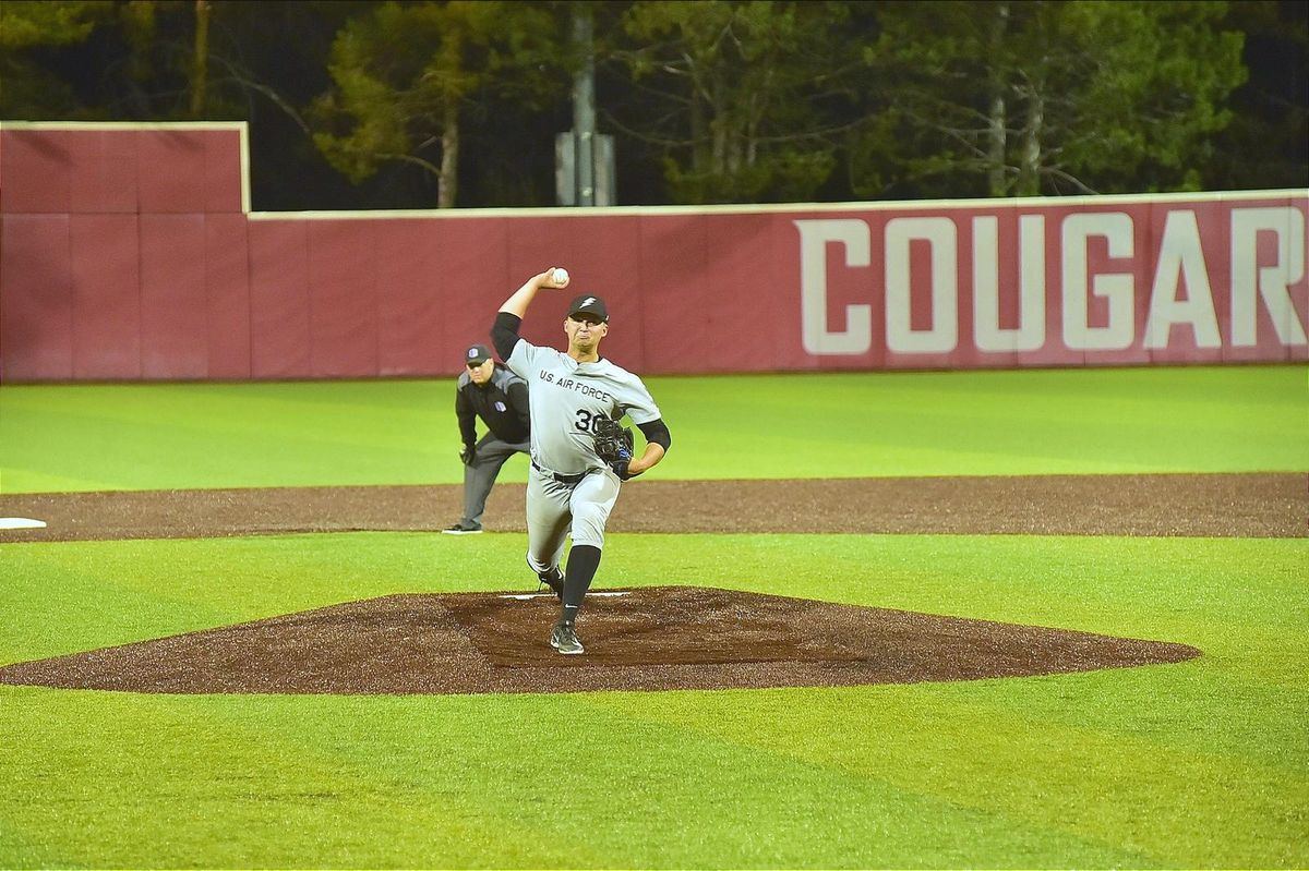 Parking Air Force Falcons at New Mexico Lobos Mens Basketball