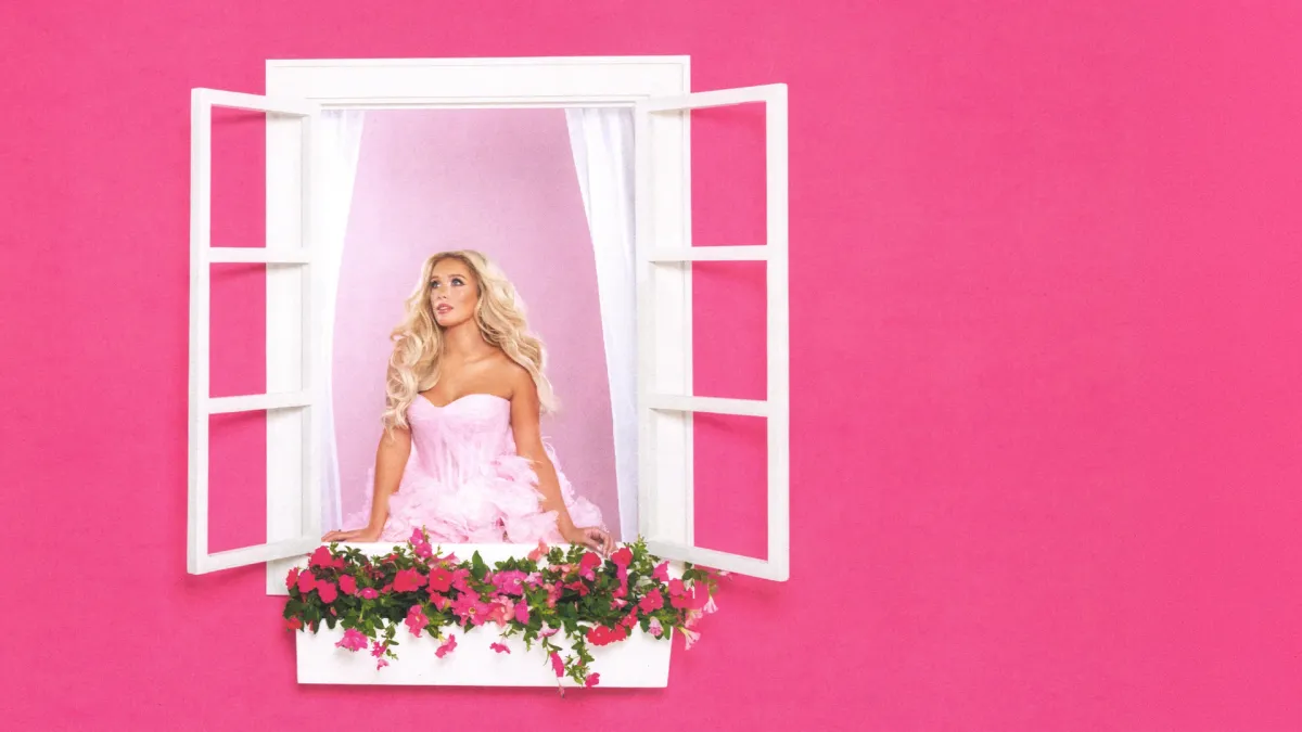 Megan Moroney in Columbus