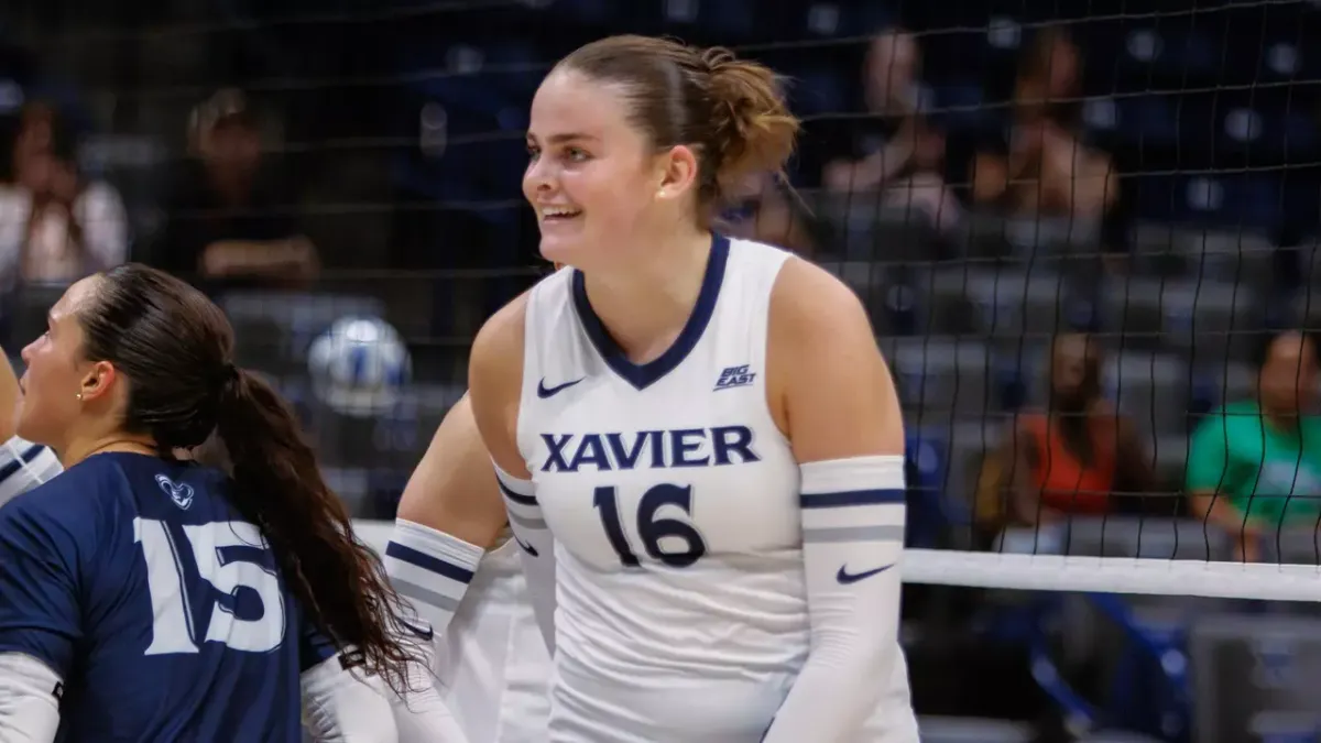 Xavier Musketeers at Creighton Bluejays Womens Volleyball