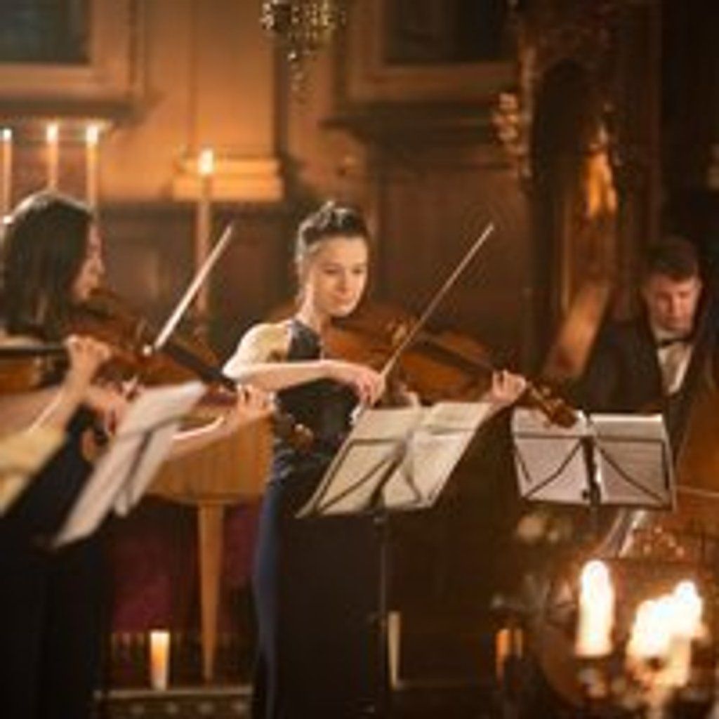 Valentines Vivaldi and Rachmaninov by Candlelight