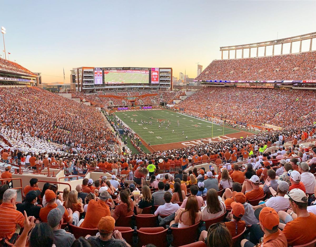 Texas Longhorns vs. Mississippi State Bulldogs