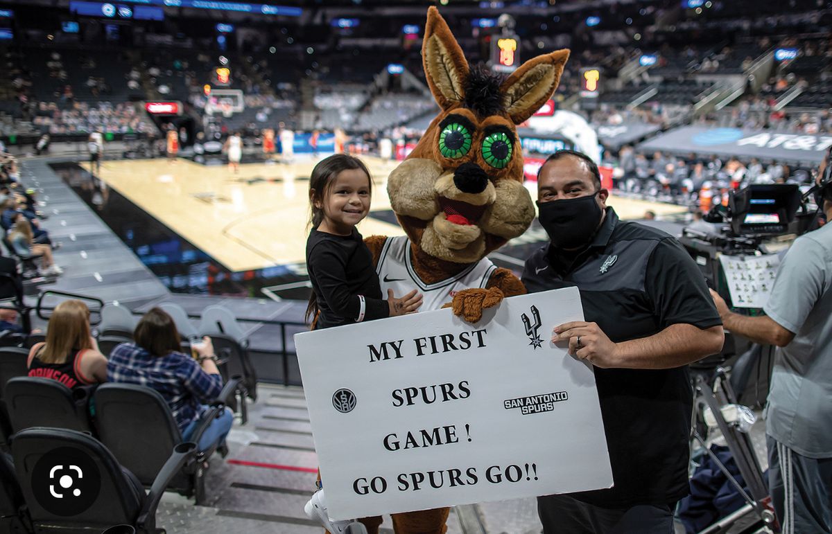San Antonio Spurs at Brooklyn Nets