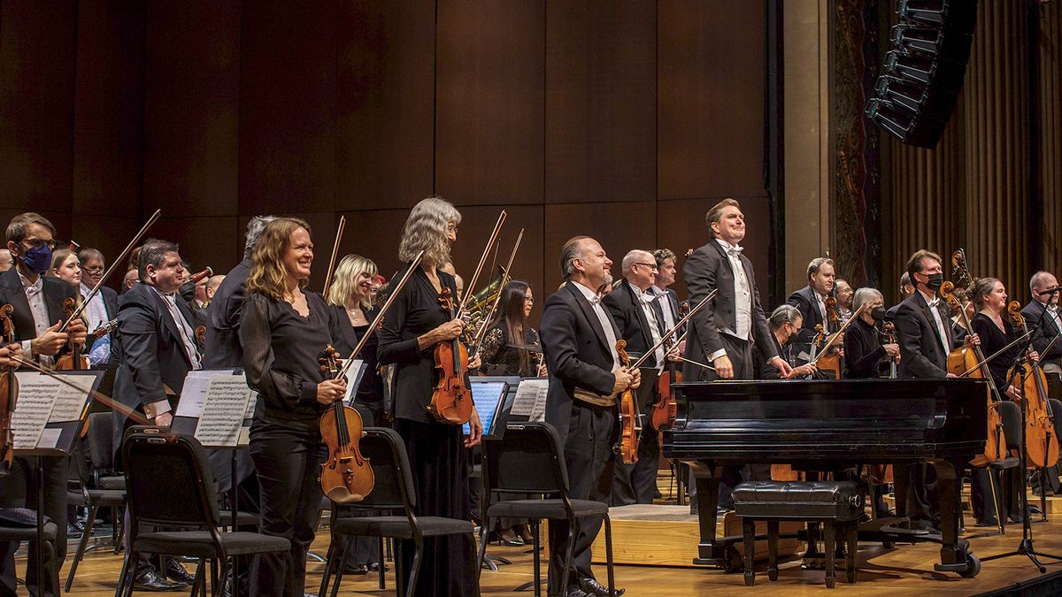 Parking Spokane Symphony - Home for the holidays