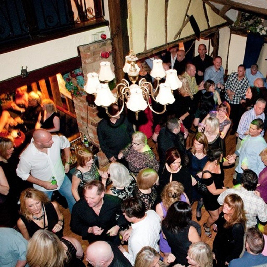 ASCOT. ABBA TRIBUTE NIGHT. Party for Over 35's-65's+ FRI 12 SEPT