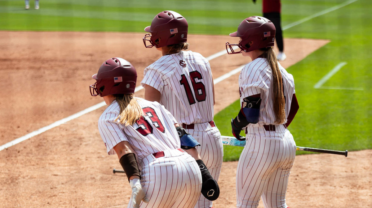 Parking Auburn Tigers at South Carolina Gamecocks Womens Volleyball