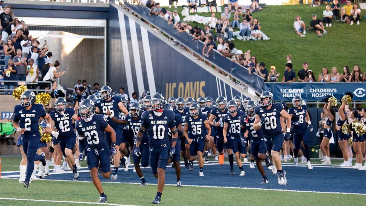Parking UC Davis Aggies at Montana State Bobcats Football