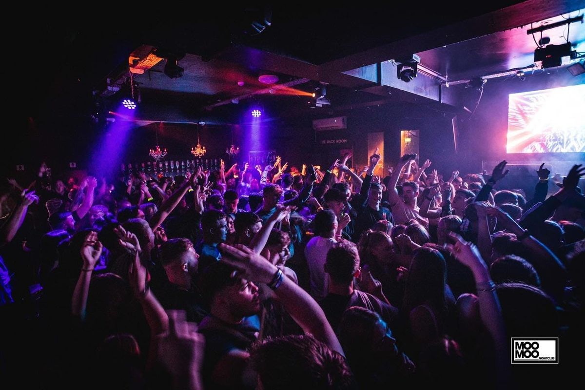 Session Events Freshers Army Party! Monday 15th September At MooMoo!
