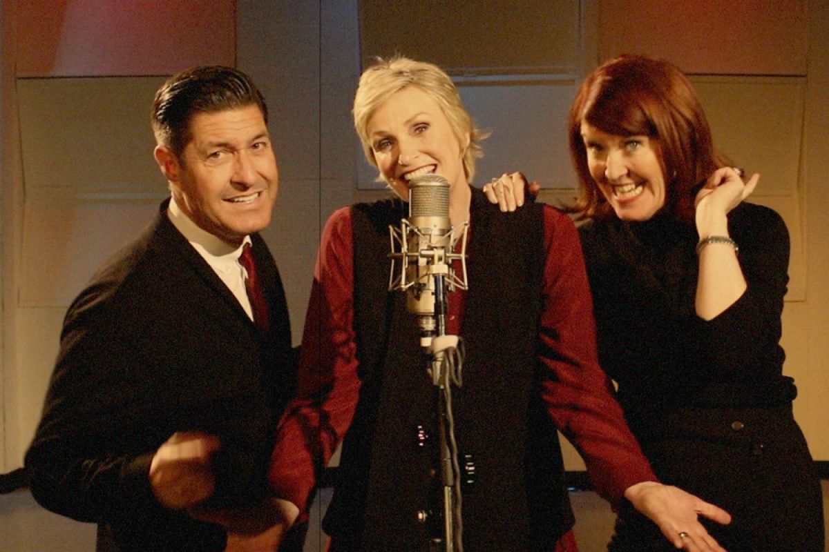 Jane Lynch with Kate Flannery and Tim Davis