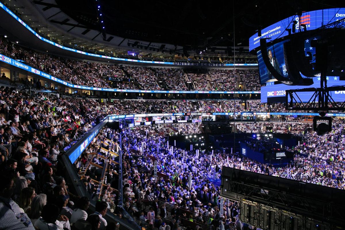 Parking Dartmouth Big Green at Penn Quakers Womens Basketball