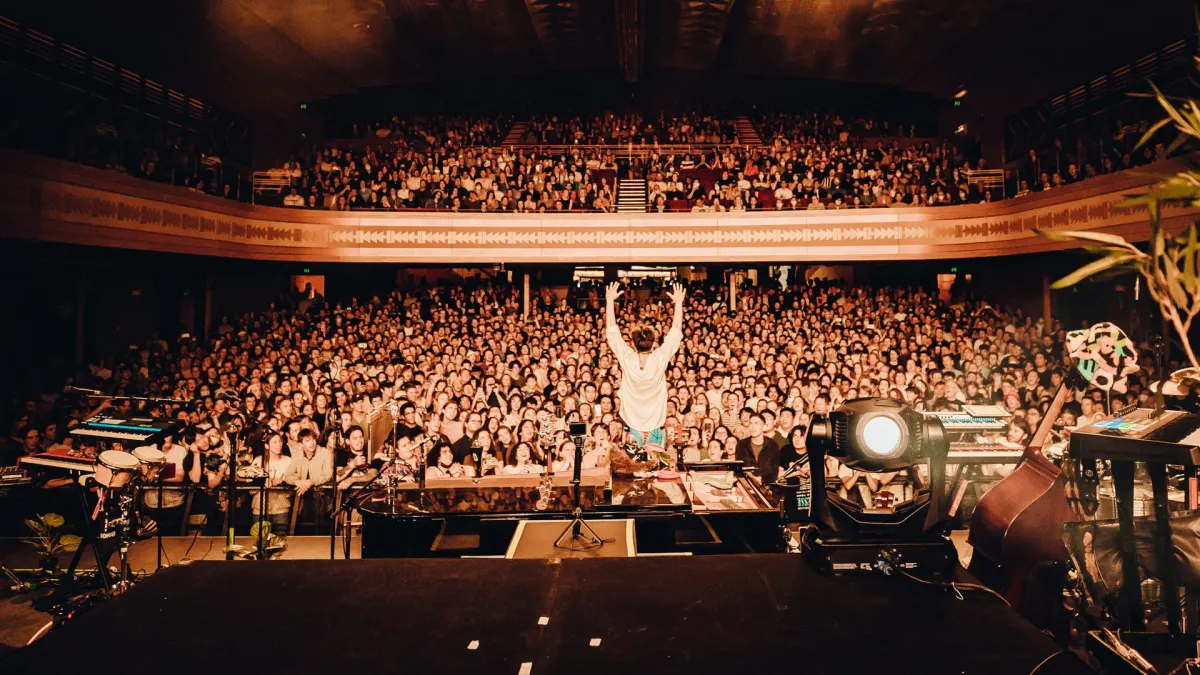 Jacob Collier in Los Angeles