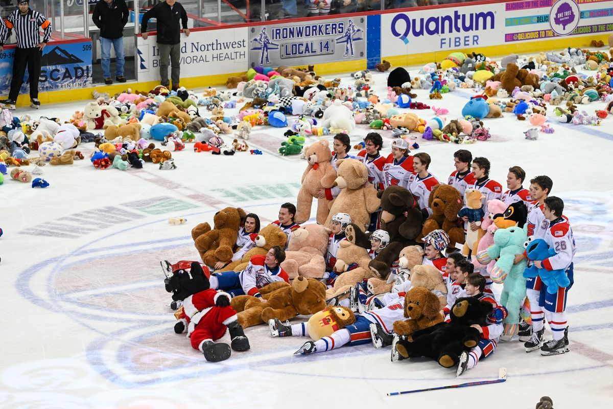 Prince George Cougars at Spokane Chiefs